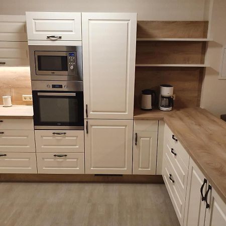 Cafe Schroeder Ferienwohnung Kyritz Bagian luar foto